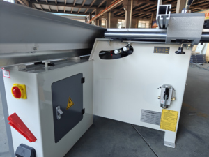 High Quality Custom Plywood Laminate Rolling Panel Cutting Table <strong>Saw</strong> for Precise Cuts - Product Image 6