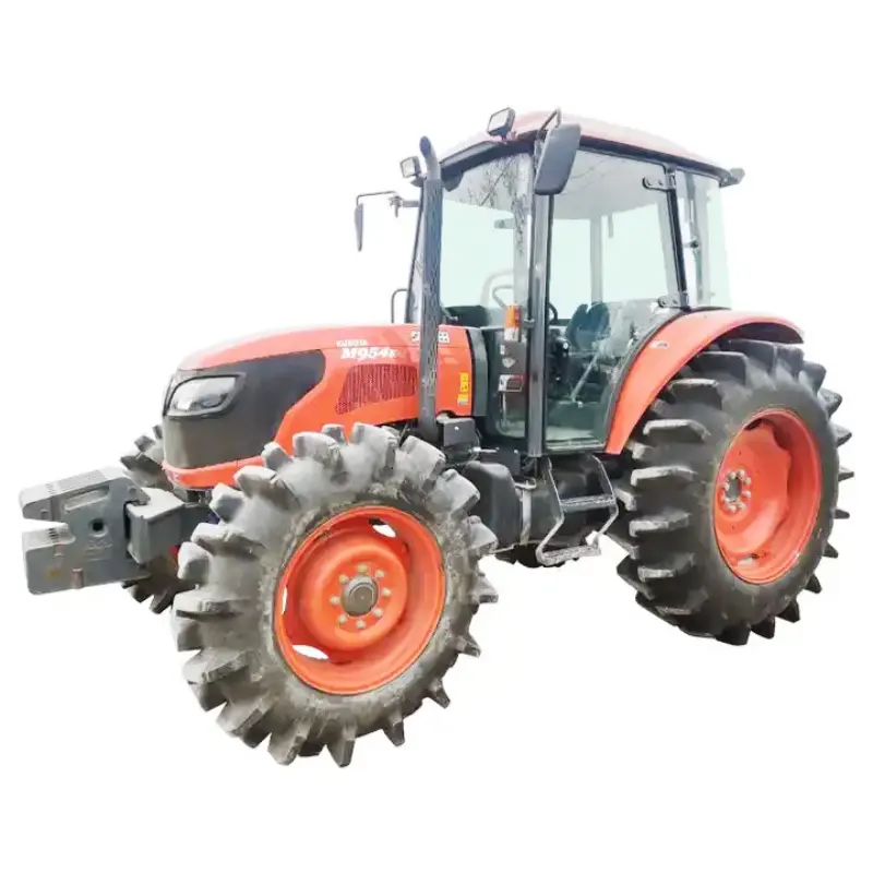 สภาพดีมือสอง Kubota 4wd M954KQ พร้อม cab มือสอง 95HP 4X4WD รถแทรกเตอร์ล้อเพื่อการเกษตรงานฟาร์ม