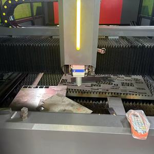 Cortador láser de área de trabajo SUDA de 1500x3000mm con sistema automático de carga/descarga - Product Image 3