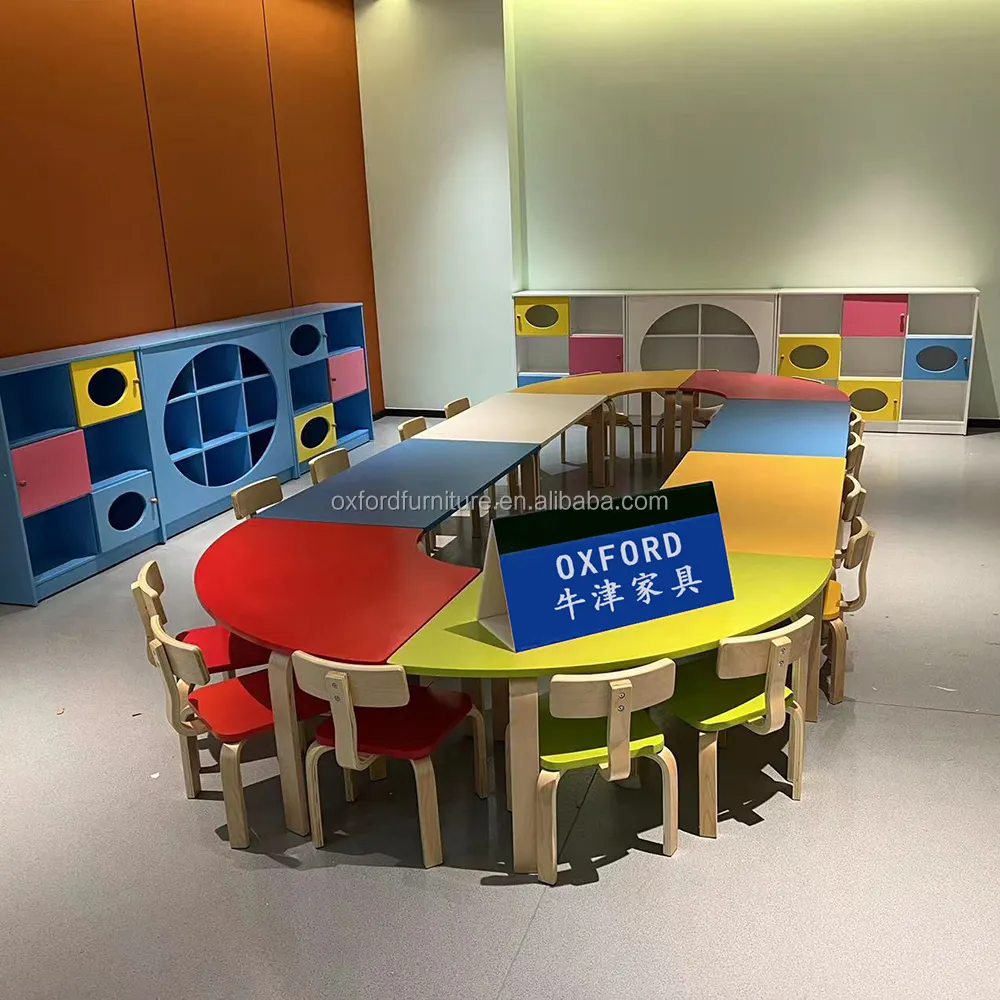 학교 조립 연구 테이블과 의자