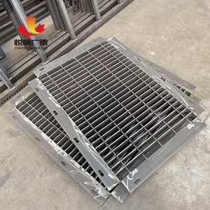Easy to Install Oil Field Platform Stainless Steel Galvanized Coating Serrated Anti Slip Steel <strong>Grating</strong>