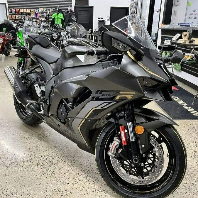 Kawasakis Ninja ZX 10R KRT Edition Moto Sport Vélo NOUVEAU Original 2023