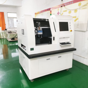 <span class=keywords><strong>PCB</strong></span>セパレーターアルミニウム分離機ステンシルレーザー切断LED