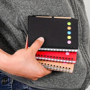 Cuaderno espiral forrado, de notas con bolígrafo A5 Bloc, cuaderno de papel Kraft con notas adhesivas y marcador de página Pestañas de índice de colores