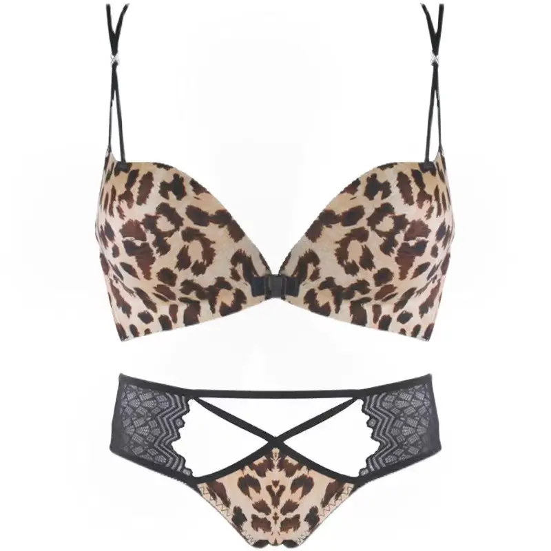 Lingerie sexy con stampa leopardata da donna con seno piccolo e reggiseni ispessiti senza fibbia frontale ad anello in acciaio