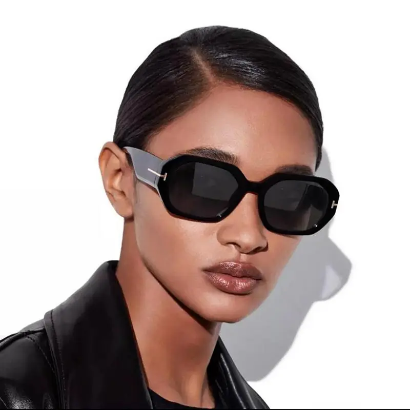 2022 Neuankömmling Großhandel Small Frame Black Lens Shades Square Frauen Custom Own Logo Sonnenbrille