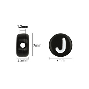 100 Pcs/bag Acrylic Oblate Letter <strong>Beads</strong> Diy White and Black Background/single English Letter <strong>Beads</strong> - Product Image 2