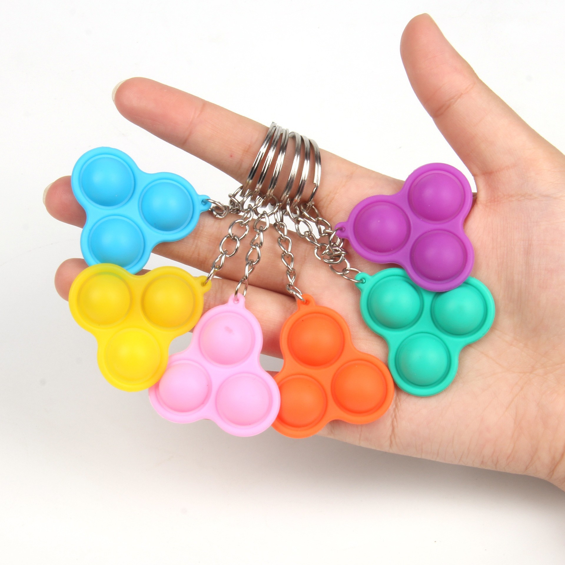 Porte-clés 3 doigts couleur unie 44g
