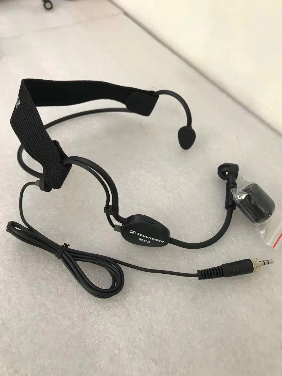 Auriculares ME3
