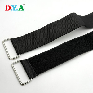Correa de amarre de gancho y bucle de nailon ajustable multifunción con hebilla de hierro - Product Image 6