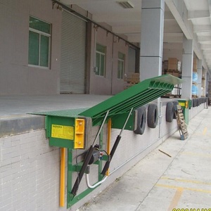 10ton Material <strong>Loading</strong> <strong>Platform</strong> Truck Used Mobile Yard Ramp Forklift Container Dock Ramp <strong>Loading</strong> <strong>and</strong> <strong>Unloading</strong> <strong>Platform</strong>