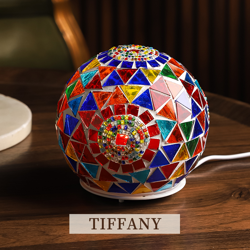 Tiffany (Rotate 140 circles)