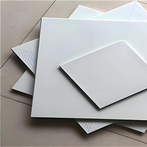 可靠的600x1200铝金属网格天花板瓷砖防烟防霉，具有隔音和防水功能 - Product Image 3