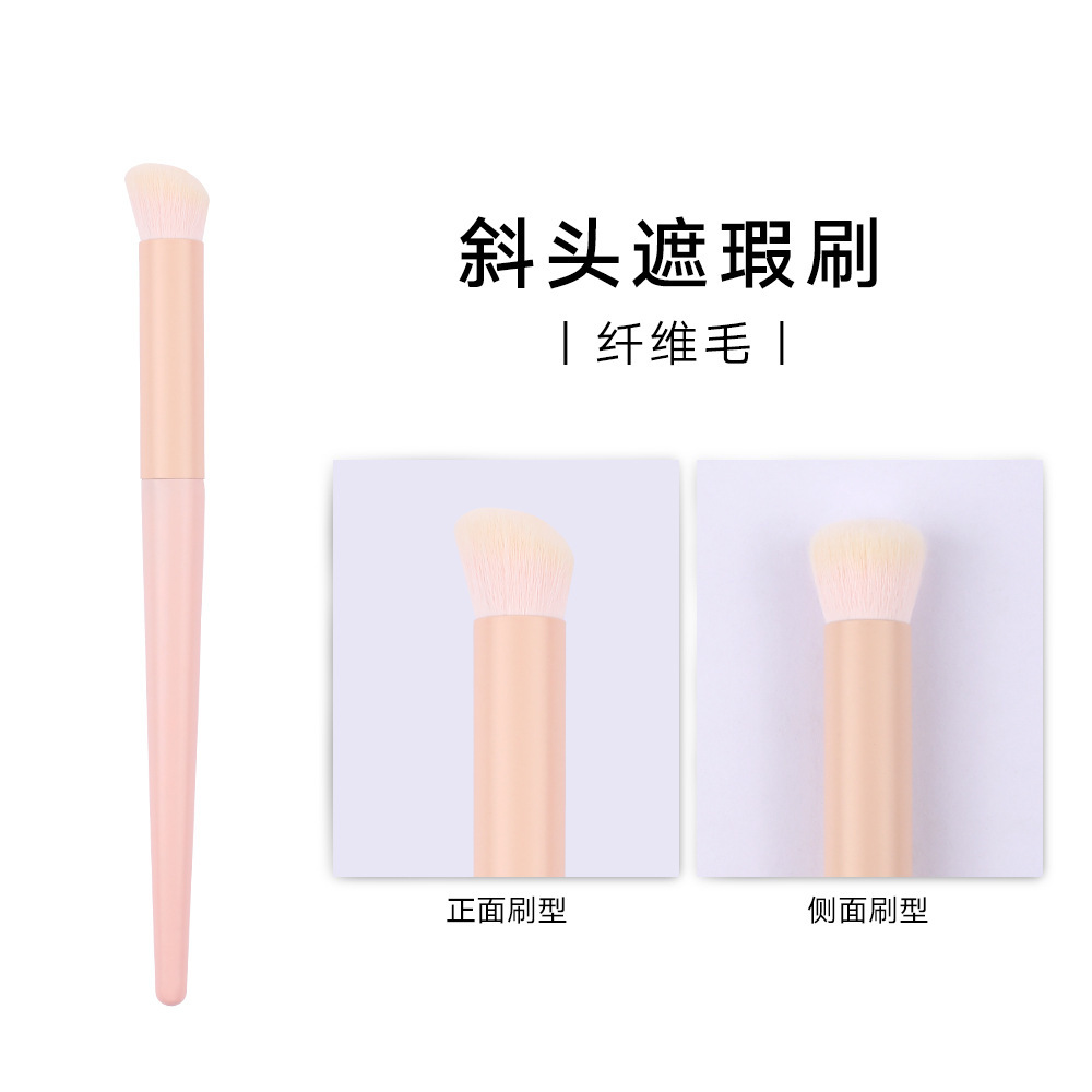 14 angled concealer brush