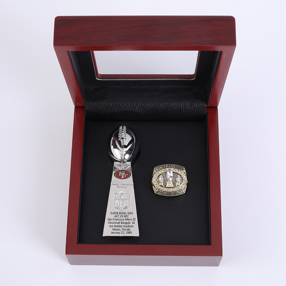 1988 ring + trophy+box