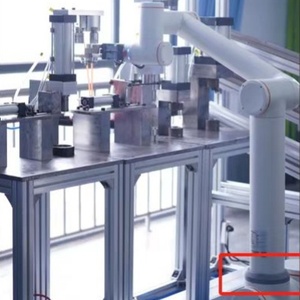 Kol labor ative Roboter für Barten ding Automated Drinks Kol labor ative Roboter für unbemannte Verkaufs automaten - Product Image 3