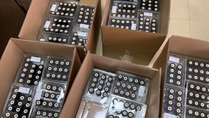 Solid <strong>Ink</strong> Roll 36mm 16mm 32mm Date <strong>Coding</strong> Machine Consumables <strong>Printing</strong> <strong>Ink</strong> Roll Hot <strong>Ink</strong> Roller - Product Image 3