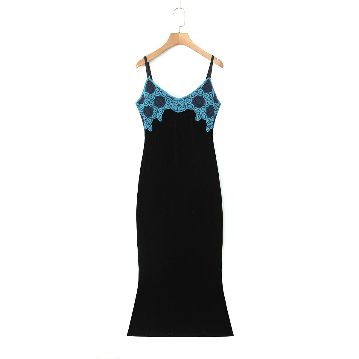 ชุดเดรสสลิปสีดำ