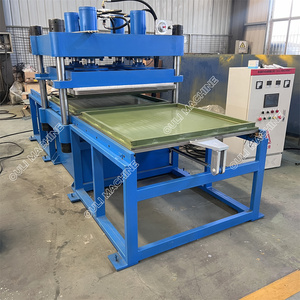 Geri dönüşümlü lastik granülleri benimseyen Epdm zemin kilidi kauçuk karo kalıplama pres makinesi, düz desen kauçuk Mat kür makinesi - Product Image 5