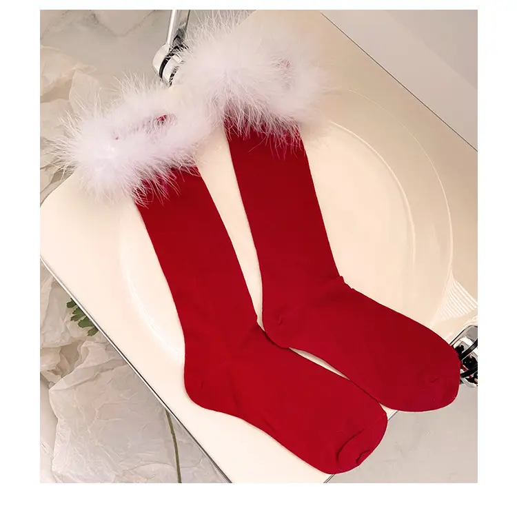 2024 calcetines de algodón a la moda para mujer, calcetines de tubo medio de plumas de Año Nuevo de Navidad, calcetines rojos hasta la rodilla para mujer