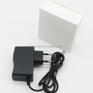 Universal 5V2A AC DC Adaptador de montaje en pared Entrada OEM 100-240V AC 50/60Hz Potencia de conmutación Cámara CCTV 5V Voltaje de salida 2A Salida
