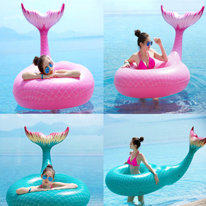 Summer Beach Party PVC Lounge Floß Dekor Riesige aufblasbare Meerjungfrau Schwanz Pool Float für Kinder und Erwachsene