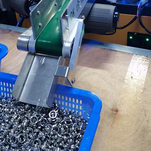 Macchina professionale per lo Screening del CD macchina di ispezione ad anello in acciaio di precisione personalizzabile parti Cnc macchina di smistamento Ccd - Product Image 6