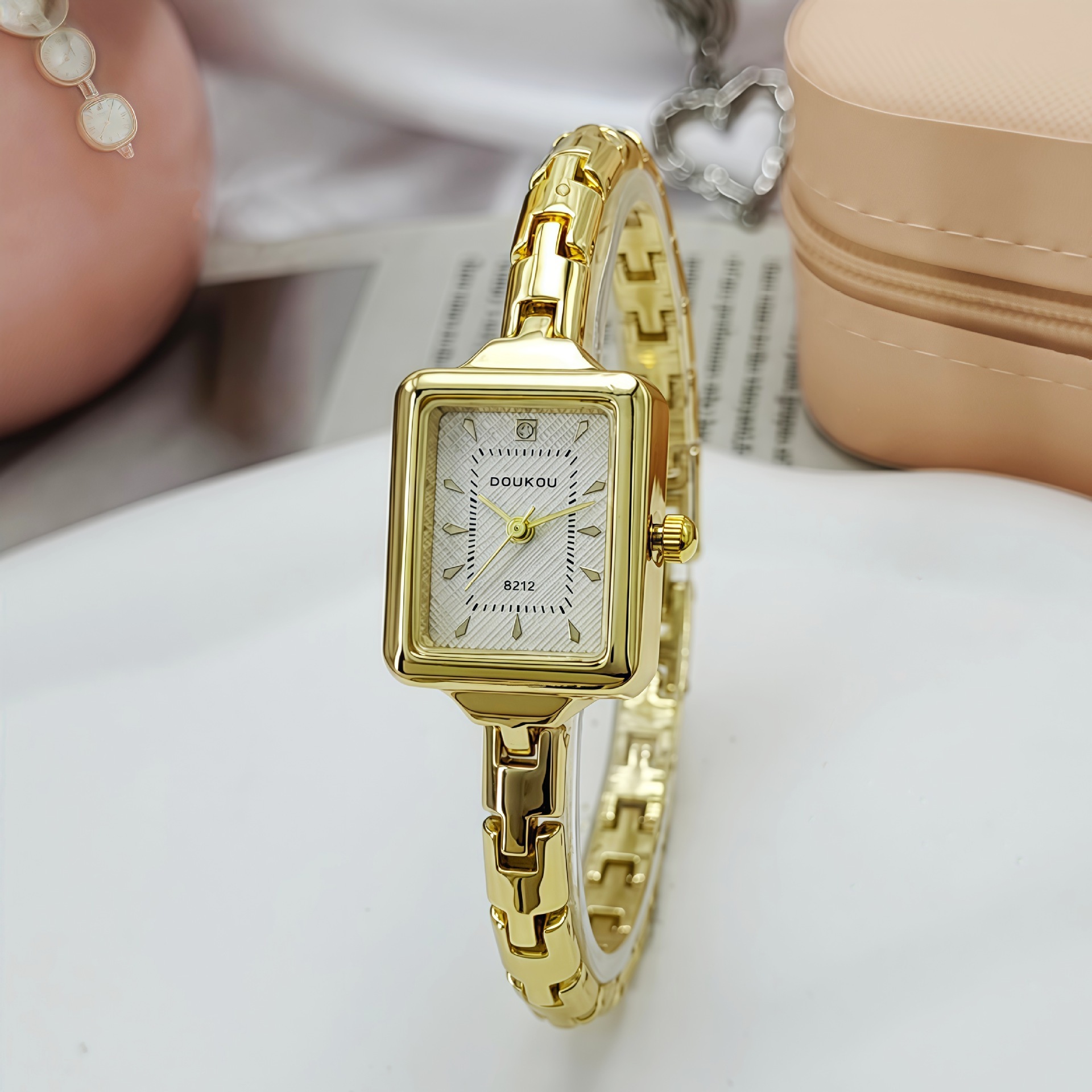 Or avec plaque blanche