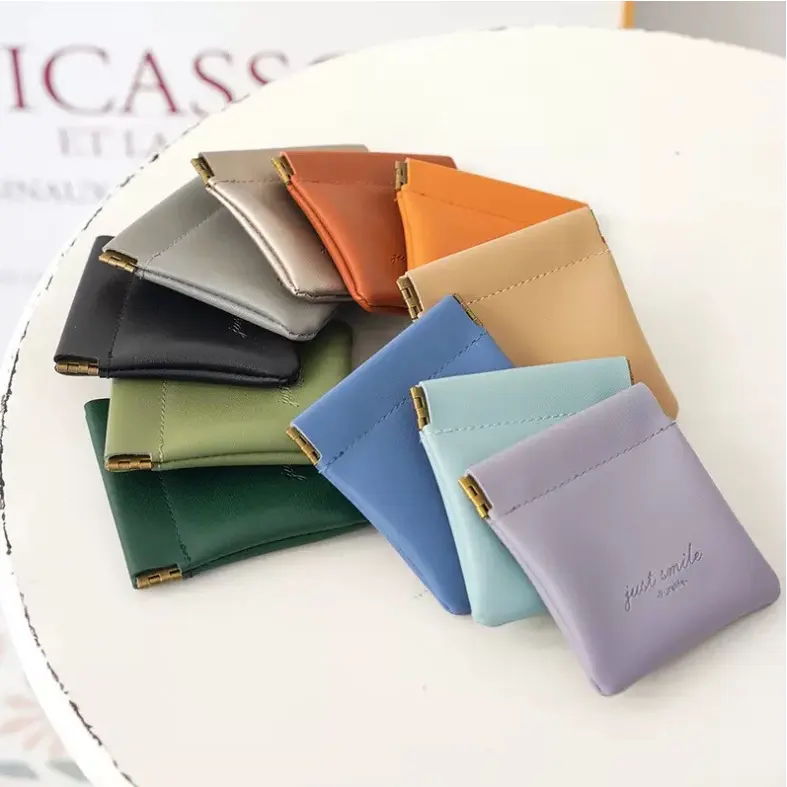 2020 Fashion PU Leather Squeeze Coin Purse Portable Women Earbuds Headphone Storage Pouch Credit Card Holder EDC Cosmetics Bag