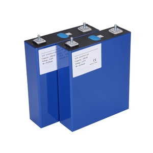 Güneş enerjisi depolama sistemleri için EV LF230 3.2V hücre 230AH hücreleri - Product Image 1