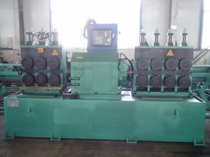 Máquina peladora de barras de acero, con estante de carga y descarga, la mejor calidad, China