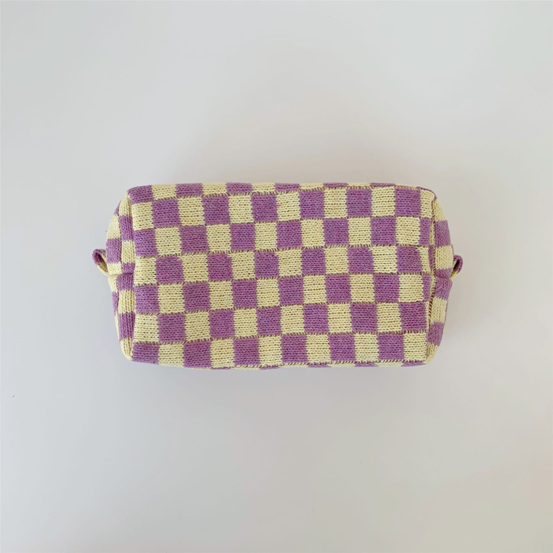 Grille pourpre et jaune