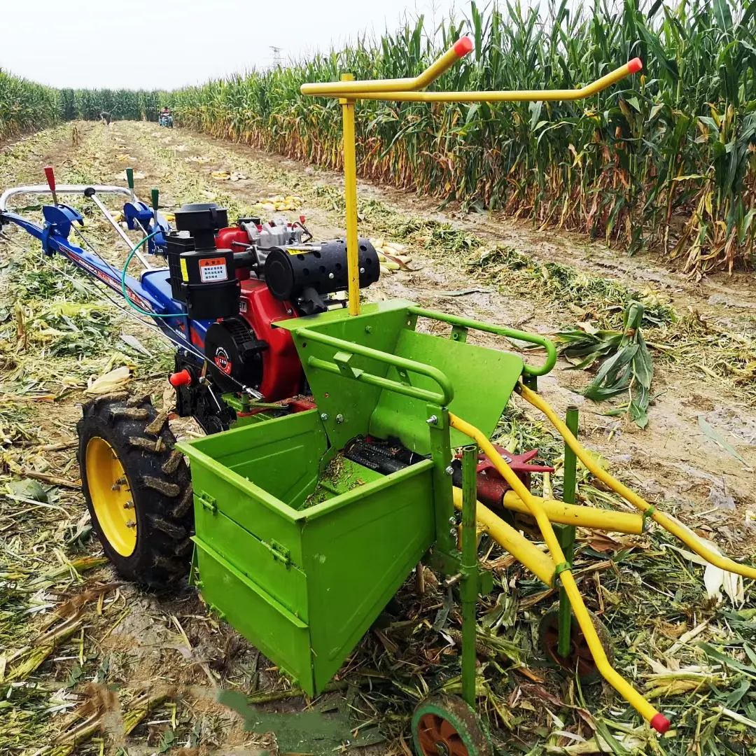Cosechadora de maíz pequeña, montada en tractor