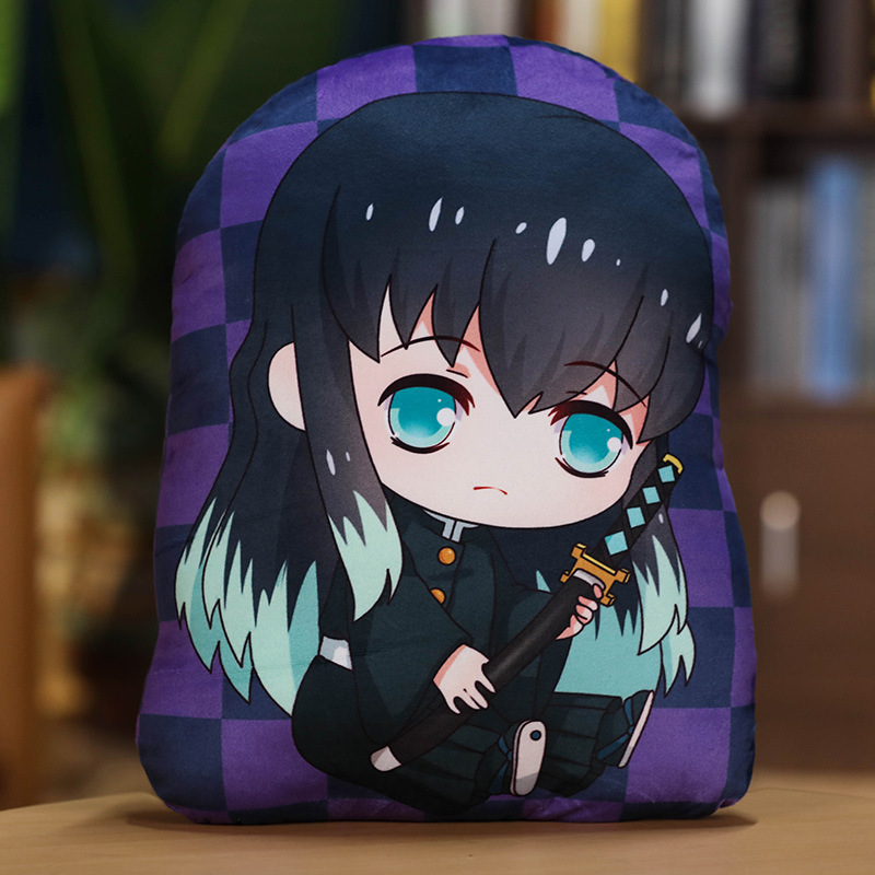 Xiazhu holding plush toy