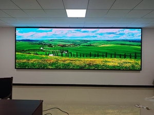 Pantalla LED digital inteligente RGB a todo color P5 personalizada, pantalla interactiva IP65 para tienda minorista con función SDK - Product Image 4
