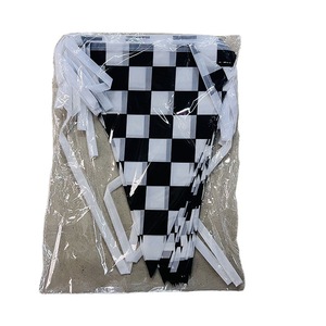 Precio bajo Banderín de poliéster de alta calidad Triángulo Rejilla en blanco y negro Banderín Bandera para la competición de carreras - Product Image 6
