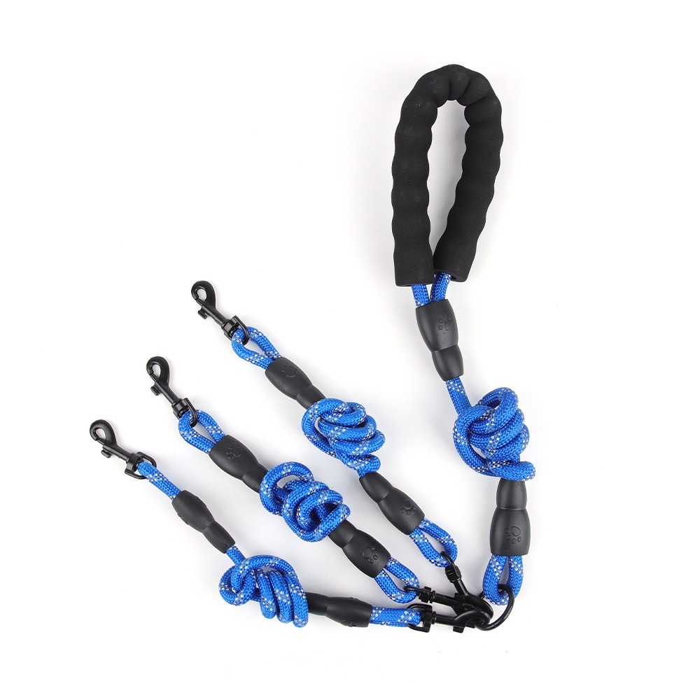 Cuerda azul de tres hilos
