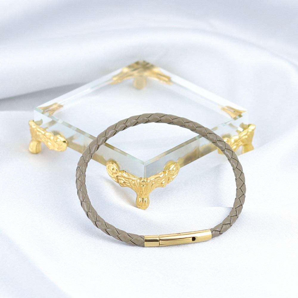 Chiusura oro + vera pelle di pecora marrone