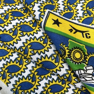 Supporta il servizio di campione gratuito 100% tessuti in poliestere africano stampe a cera 100% il presidente del poliestere vota gli indumenti in tessuto uniforme