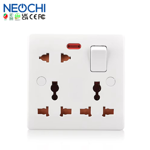 Fabricante de fábrica multifunción Universal Reino Unido estándar 8 pines 13A enchufe conmutado de pared con neón