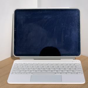 Compositieschrift-toetsenbordhoes voor iPad 10,9 inch (10e generatie) met draadloos magnetisch toetsenbord, RGB-achtergrondverlichte toetsen, aangepast logo - Product Image 5