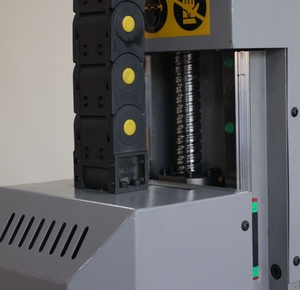 Elektrikli süpürge ile sıcak satış 3 eksenli Cnc Router makine kesici - Product Image 6