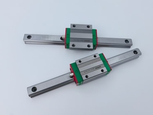 HIWIN HGW25CC自動CNCシステム用高精度リニアガイドフランジリニアモーション構造コアベアリングギアコンポーネント - Product Image 6