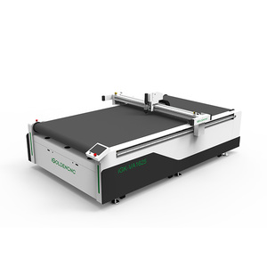 Automatisches Laden und Entladen Vibrationsmesser-Schneide maschine Schneiden verschiedener Stoffe und Leder
