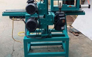 הלהקה האנכית ראיתי לחיתוך עץ sawmill אוטומטי כוח 4kw קל לתפעול קוטר יומן
