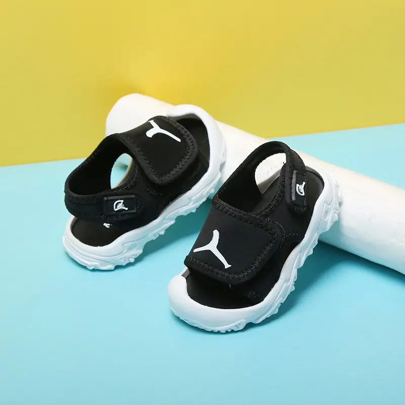 Çin üretici erkek kız bebek EVA köpük sandalet çocuklar yürümeye başlayan slaytlar sandalet Unisex çocuk rahat yürüyüş ayakkabısı