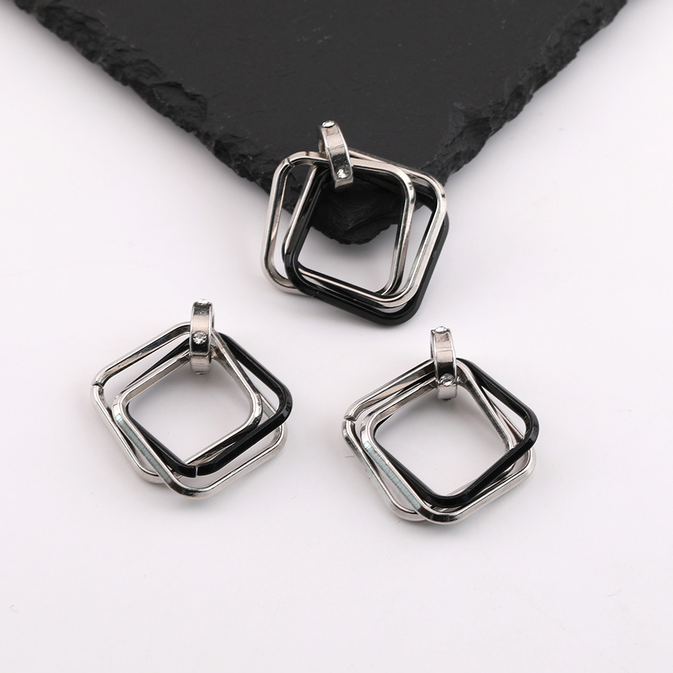 Square - Black