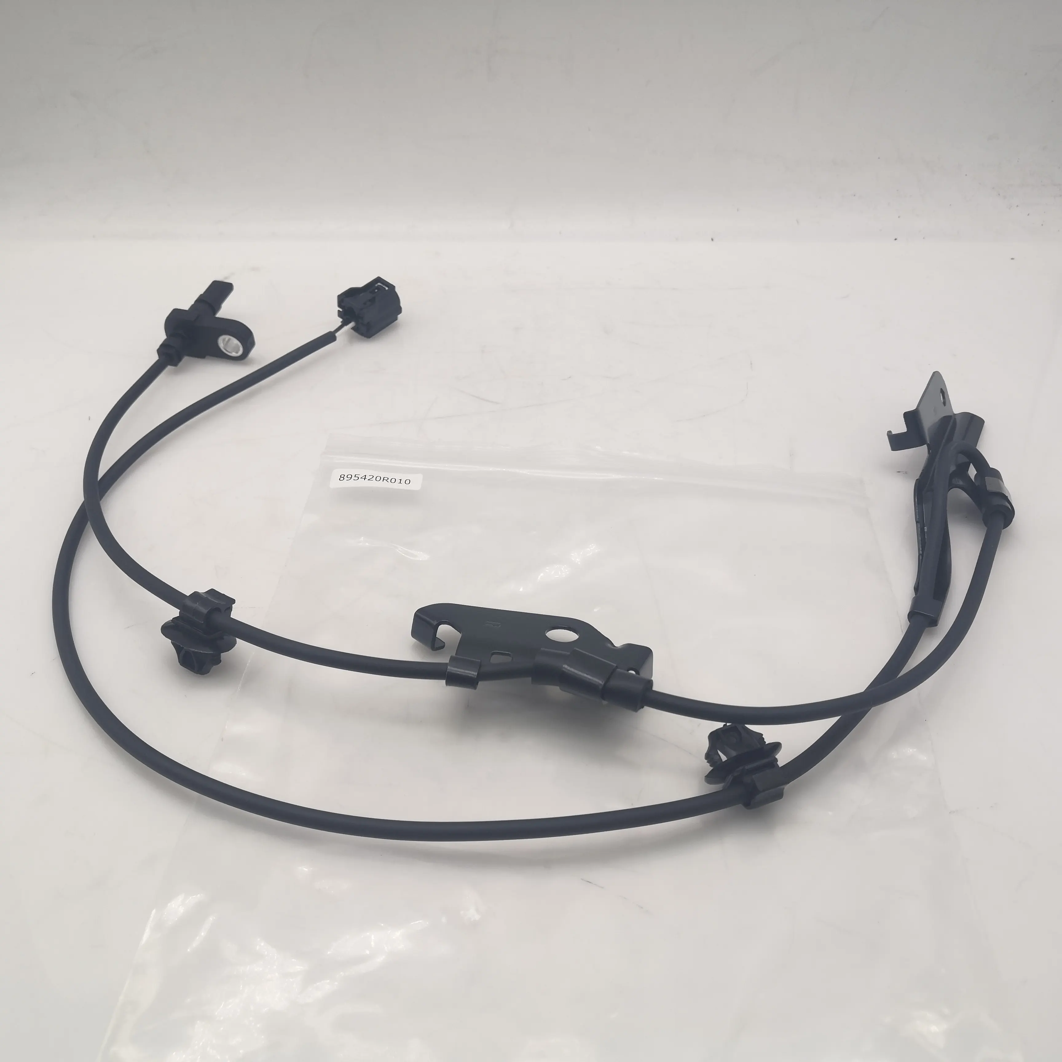 Geeignet für Toyota RAV4 hochwertiges Autozubehör ABS-Rad-Geschwindigkeitsmelder OEM 89542-0R010 89542-0R020