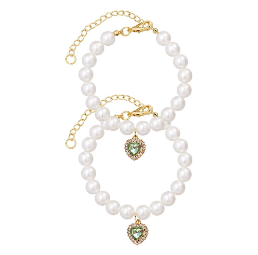 Pearl necklace (green heart)