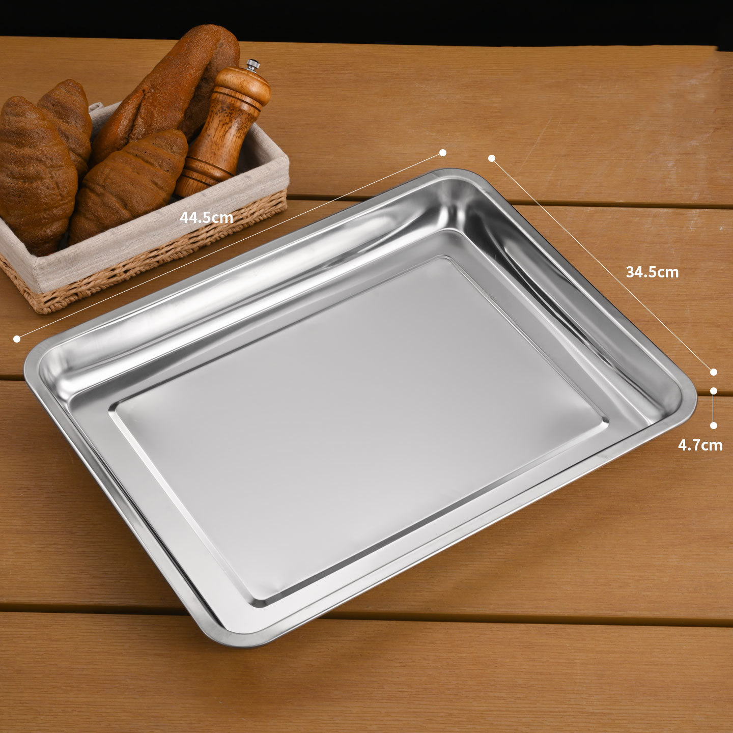 45*35*4.8 cm Silver